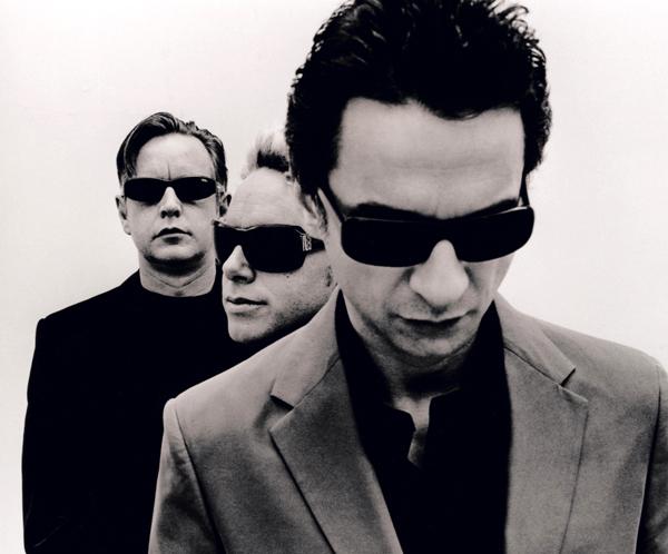Depeche Mode Wrong Testo Lyrics Video Traduzione Musickr Video E Testi Canzoni
