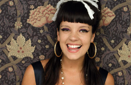 Lily Allen all'ospedale per un'intossicazione alimentare