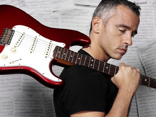 Eros Ramazzotti firma con Universal Music