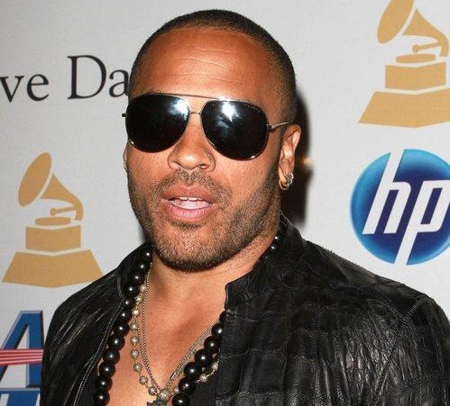 Lenny Kravitz regala una canzone da Black and White America