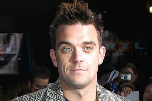 Robbie Williams passa all'Universal: "E' il momento più emozionante della mia carriera"