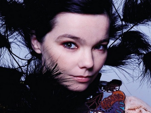 Björk collabora al nuovo album dei Death Grips
