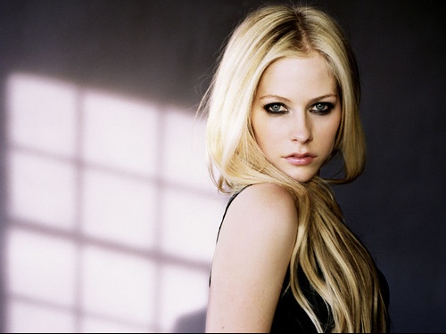 Avril Lavigne: in arrivo un nuovo album