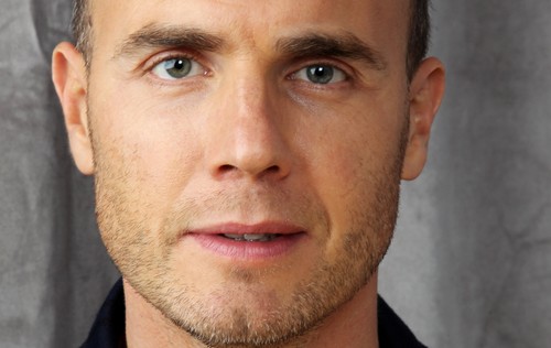 Gary Barlow: il cantante non vuole che i figli ascoltino i Black Eyed Peas