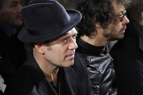 Clash, Paul Simonon arrestato