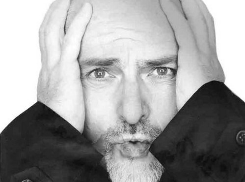 Peter Gabriel: il cantante chiede aiuto ai fan per festeggiare i 25 anni di So