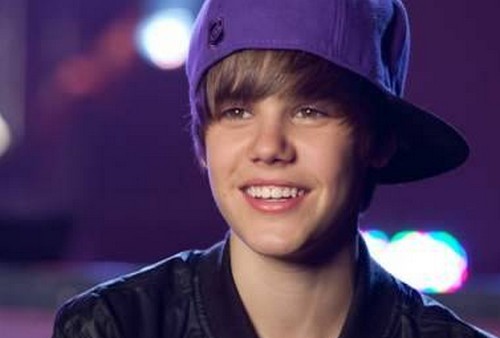 Justin Bieber: il cantante raggiunge i 16 milioni di fan su Twitter