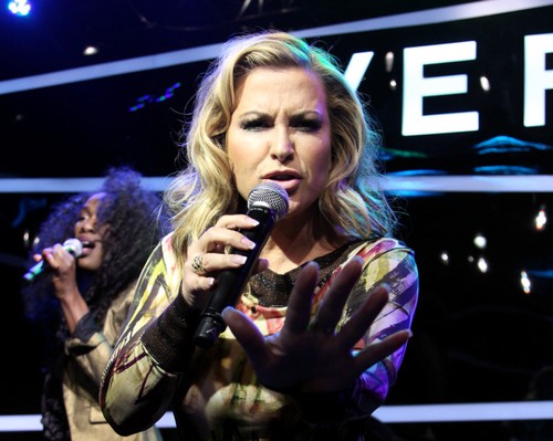 Sanremo 2012: i cantanti stranieri che duetteranno con i 14 Big