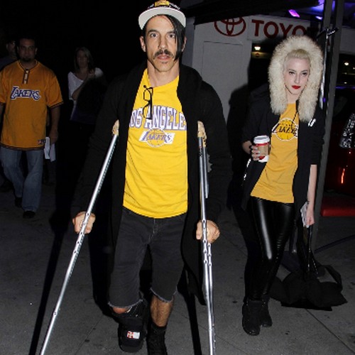 Red Hot Chili Peppers, tour rimandato: Anthony Kiedis si è operato al piede