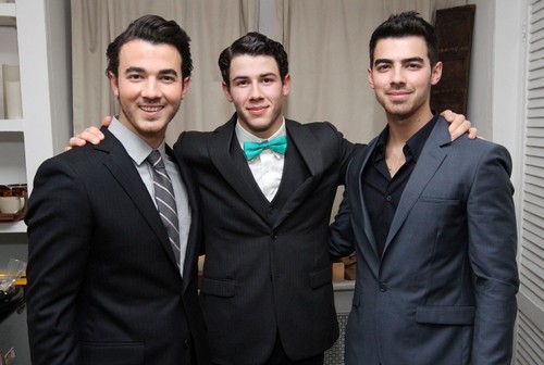 jonas brothers