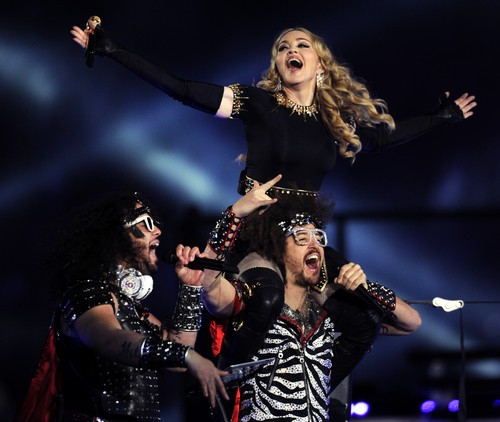 SkyBlu: "Madonna è la versione femminile degli LMFAO"