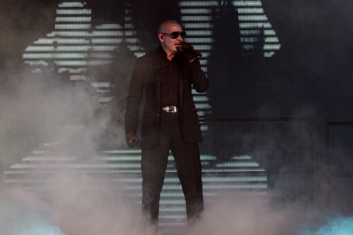 Pitbull, Back in time: Men in Black 3