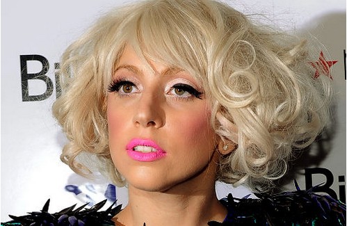 Lady GaGa: la star si affida all'astrologia per il prossimo tour