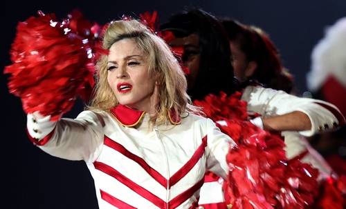 Madonna: il video di Turn up the radio sarà girato a Roma