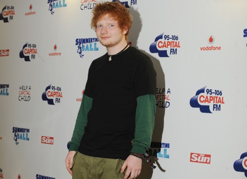 Ed Sheeran: "Vorrei il nuovo album più maturo rispetto al primo"