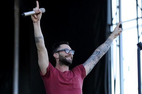Maroon 5, Adam Levine: "Il successo nella musica pop non è una brutta cosa"