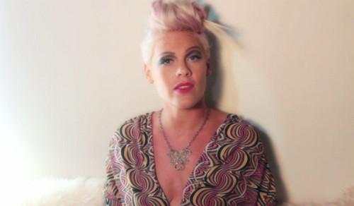 Pink, nuovo singolo annunciato in una clip - Video