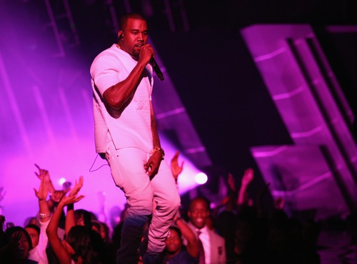 Kanye West: entro la fine del 2012 uscirà il nuovo disco