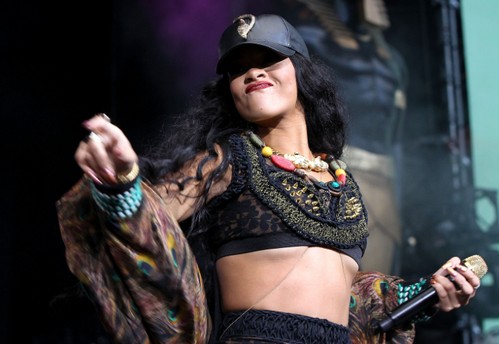 Rihanna, nuovo album: Labrinth al lavoro
