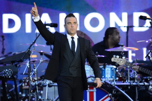 Robbie Williams: nuovo album quasi terminato