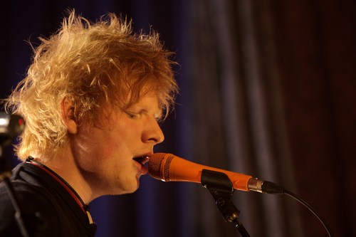 Ed Sheeran: "Suonerò con i Pink Floyd a Londra 2012". Ma la band smentisce