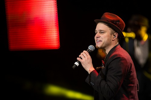 Olly Murs: "I miei fan non sono così ossessionati come quelli degli One direction"