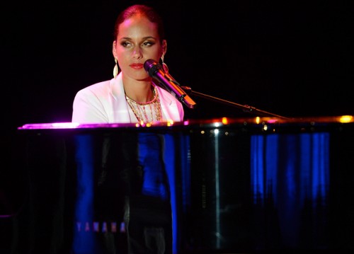 Alicia Keys: "Il nuovo album parla della fiducia in se stessi"