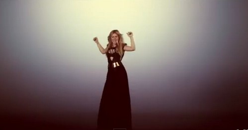 Kelly Clarkson - Chatch my breath - Video ufficiale