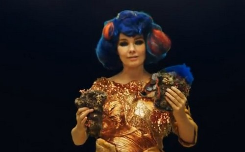 Bjork - Mutual Core - Video ufficiale