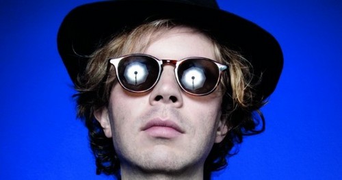 Beck: "Ho iniziato a registrare un disco tradizionale"