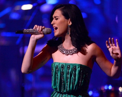 Katy Perry donna dell’anno secondo Bilboard