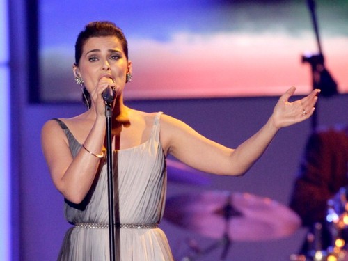 Nelly Furtado: cancellati alcuni concerti in Canada per le scarse vendite