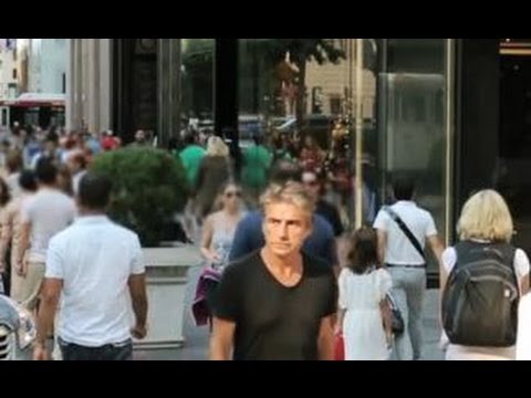 Video thumbnail for youtube video Luciano Ligabue – Il sale della Terra – Video ufficiale | Musickr - Video e Testi Canzoni