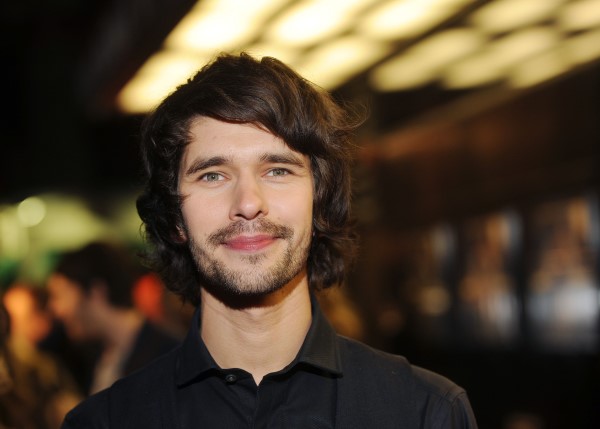 Sarà Ben Whishaw ad interpretare Freddie Mercury sul grande schermo