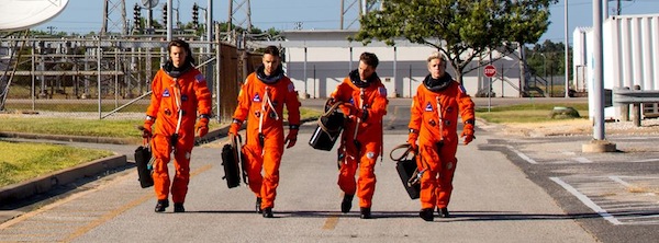 One Direction astronauti per il video di Drag Me Down