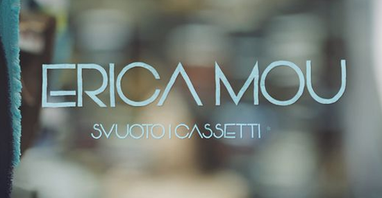 Erica Mou, Svuoto i cassetti: testo