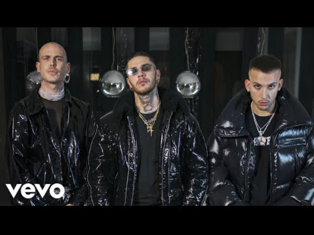 Emis Killa feat. Vegas Jones e Gemitaiz, Claro: testo