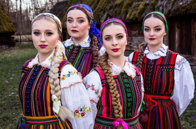 Eurovision Song Contest 2019, Polonia in gara con Fire of Love di Tulia: testo e traduzione