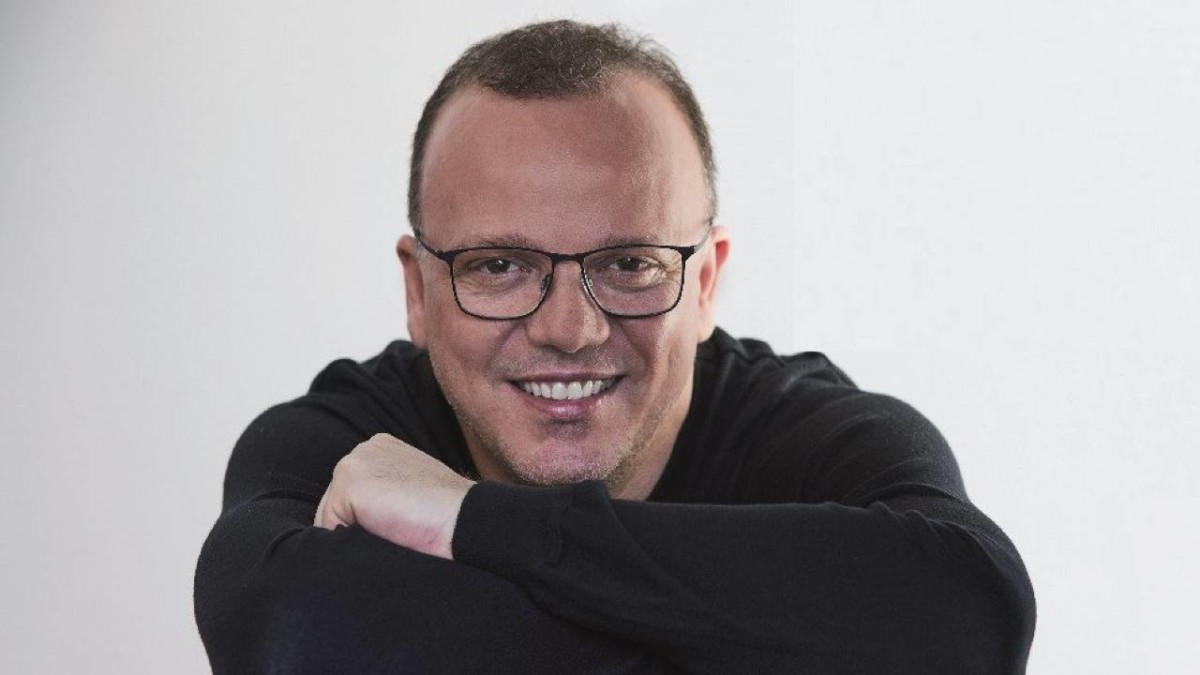 Gigi D’Alessio: il successo inarrestabile e le novità sulla sua carriera