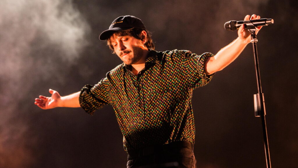 Tutto sui concerti di Calcutta nel 2024 cosa dobbiamo sapere