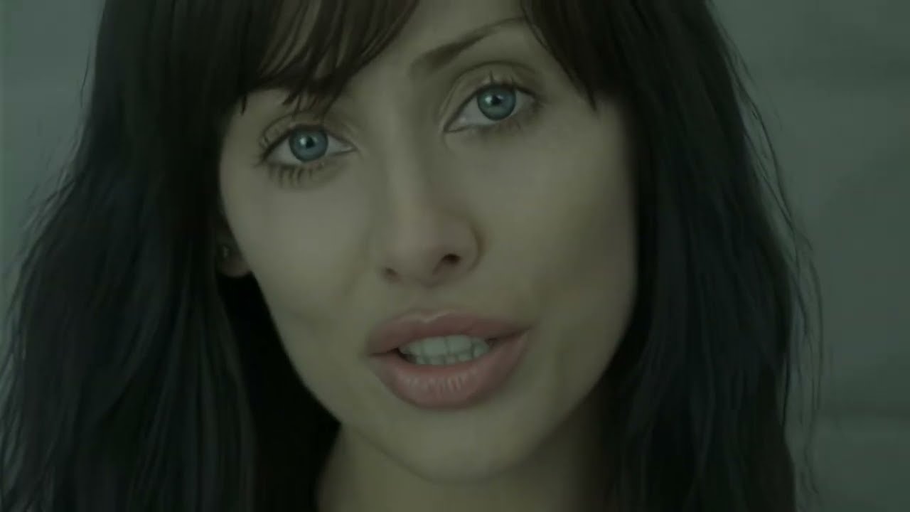 Natalie Imbruglia